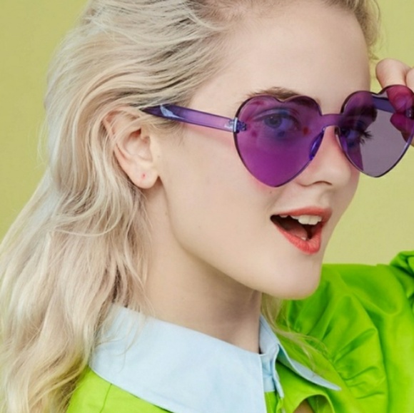 Sunglasses - Picture 1 of 2